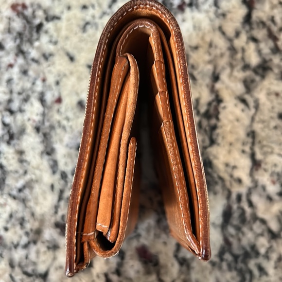 Coach Bifold Wallet - Picture 10 of 10